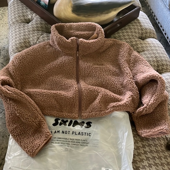 SKIMS NWT Teddy Zip Up Crop Jacket in Tigers Eye XL - Picture 2 of 6